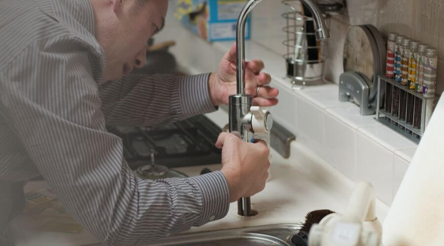 Professional sink repair in De Queen, AR
